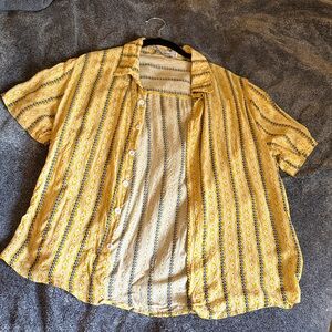 MISSLOOK Yellow Striped & Geometric Short Sleeve Button-Up